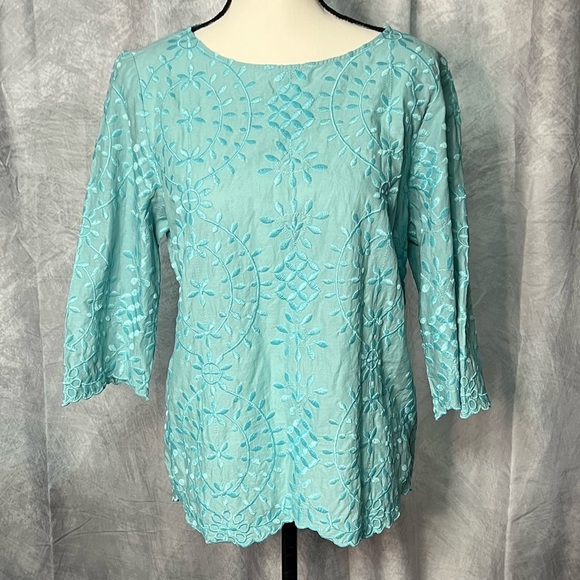 Chico’s NWT Allover Embroidery 3/4-Sleeve Top Aqua Reef SZ 1 - Picture 1 of 14